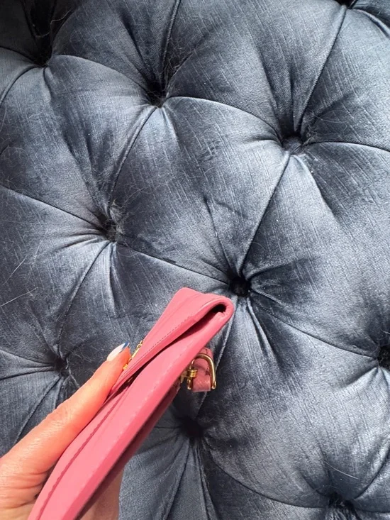 Prada Pink Saffiano Envelope Clutch/wallet with Gold Logo - Picture 9 of 10